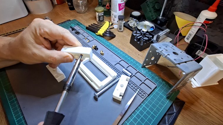 Pose d'un insert au fer à souder